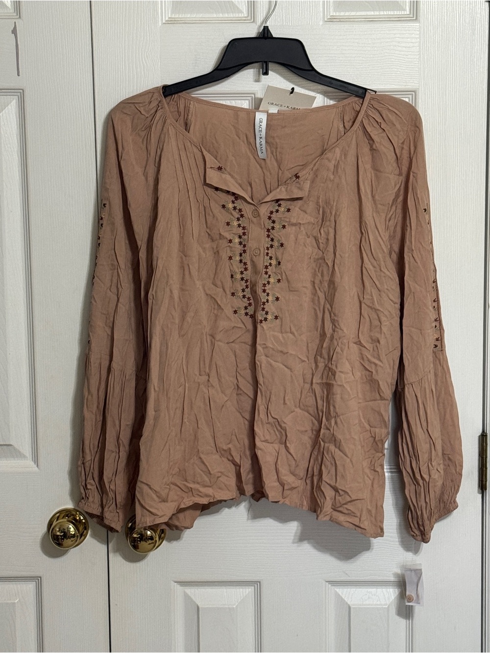 Grace + Karma Women’s Taupe Embroidered Boho Peasant Blouse